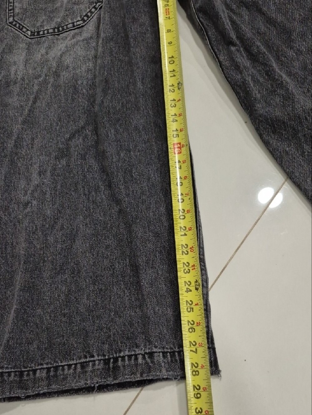 Hollister Men's Relaxed Wide-Leg Washed Charcoal Jeans - Picture 3 of 5